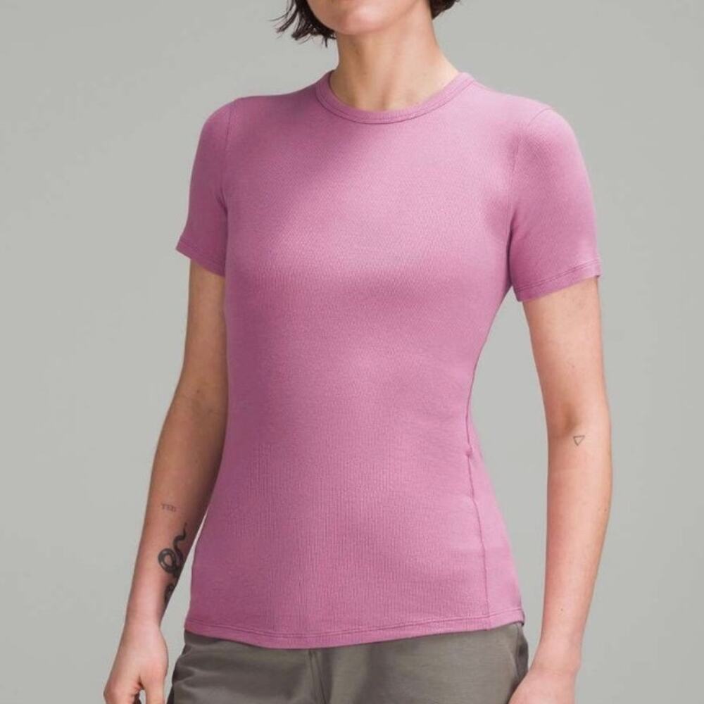 Lululemon Hold Tight Short Sleeve Tee Women's 4-6 Pink